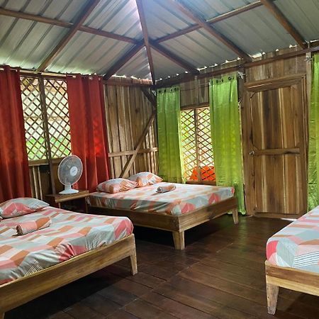Hotel Cahuita Exterior photo